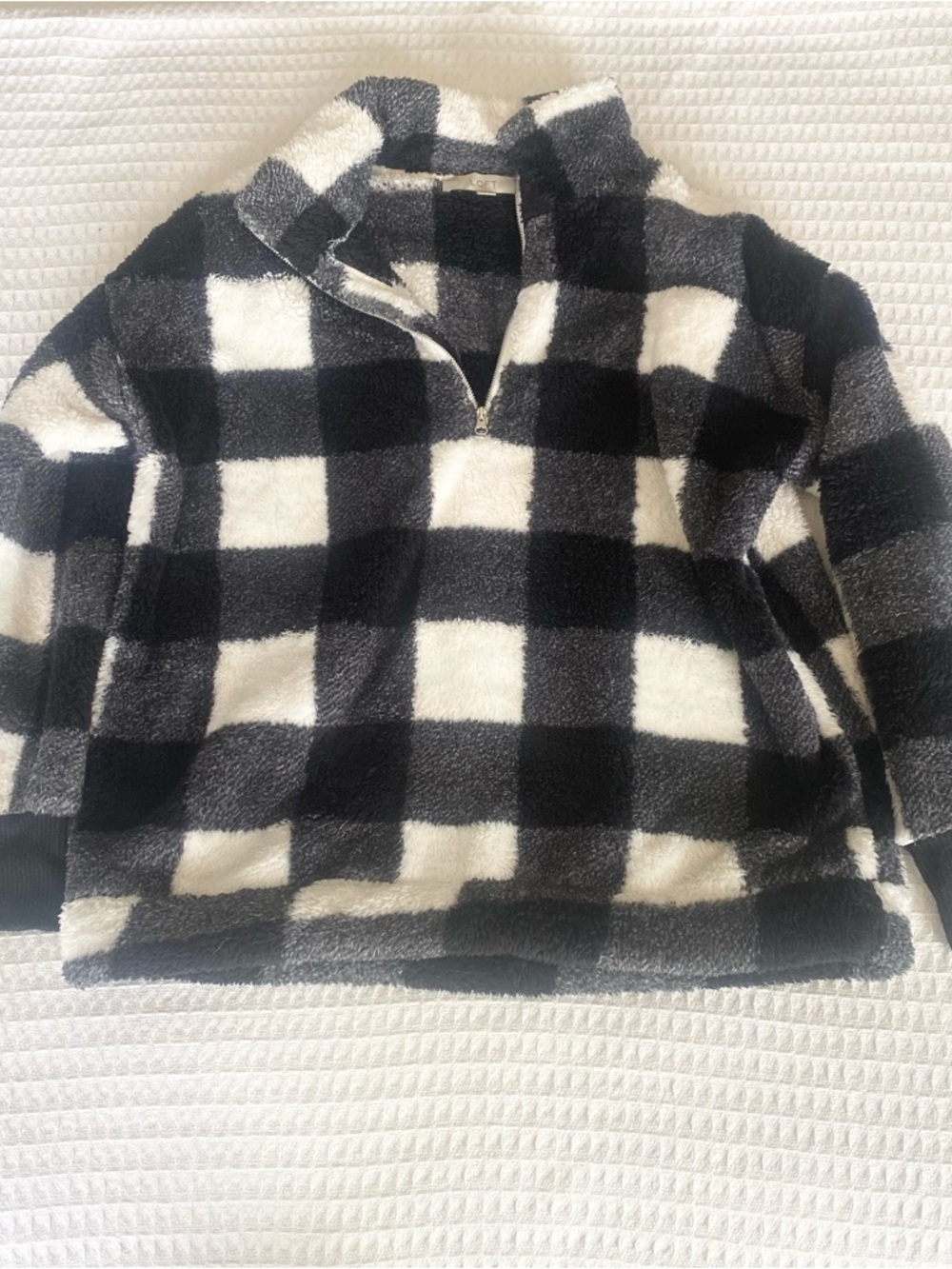 LOFT Black and White Buffalo Plaid Sherpa 1/4 Zip Pullover Medium